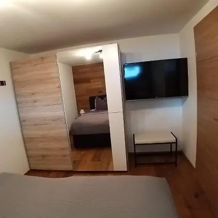 Michael Apartment *